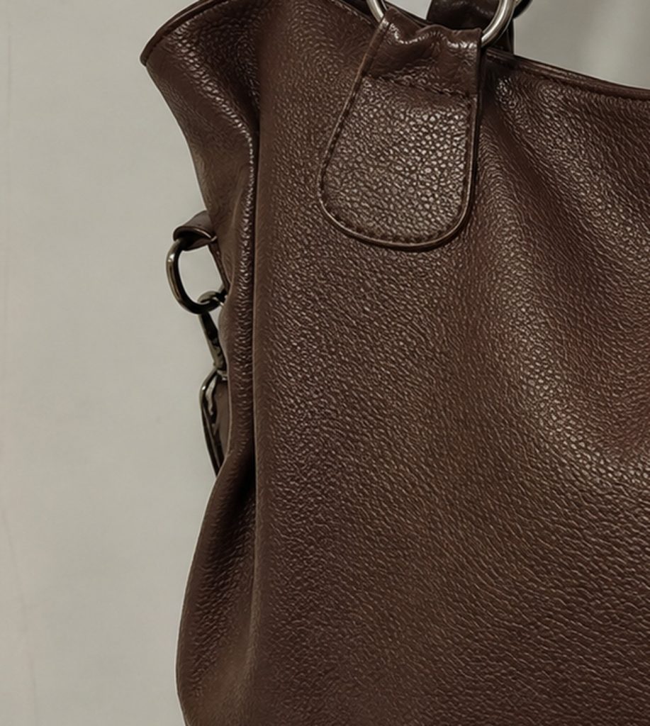 Cuir vegan grainé Anyzia : grain profond et mat